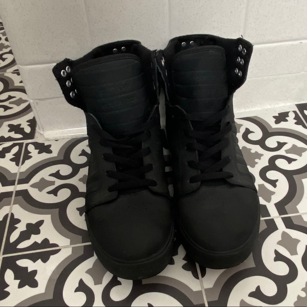 Men’s Supra Blackout Hightop Sneakers